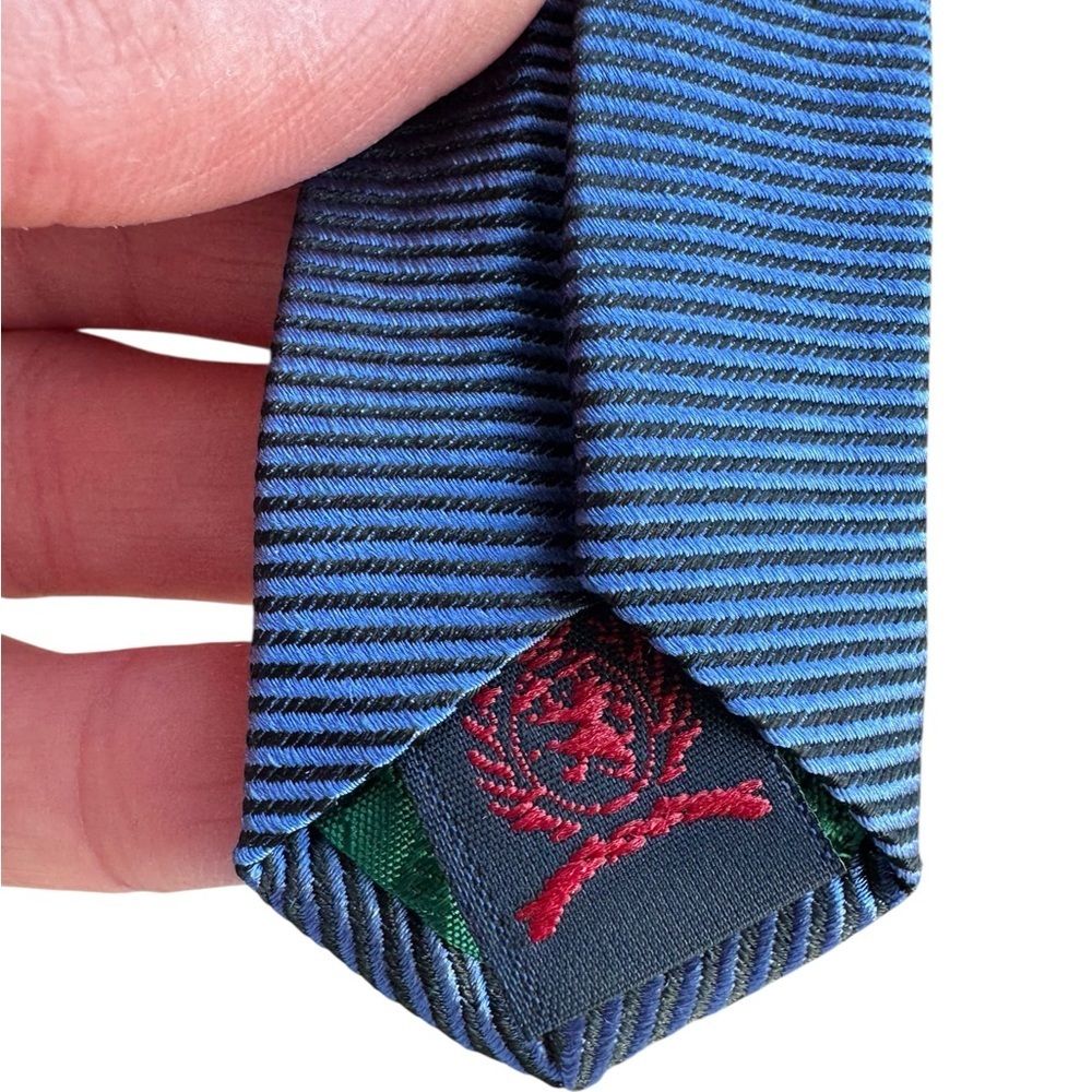 Tommy Hilfiger Red Plaid 100% Silk Neck Tie Preppy Old Money U23 - Picture 2 of 4